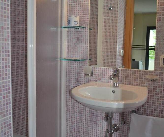 בית מלון כפרי Jonic