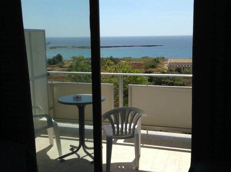 בית מלון כפרי Jonic