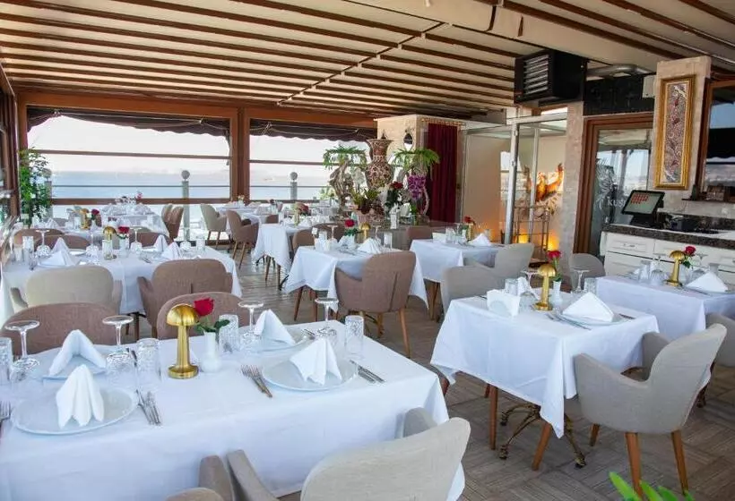 Nayla Palace Hotel Special Category