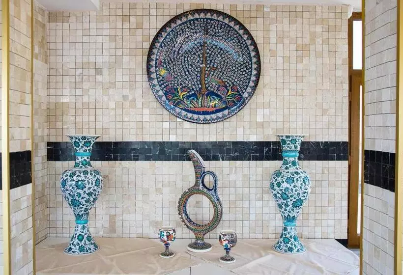 Nayla Palace Hotel Special Category