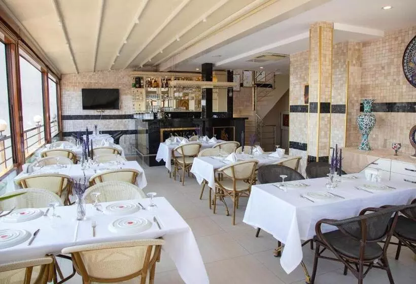 Nayla Palace Hotel Special Category