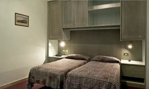 호텔 Nuovo Albergo Il Portonaccio