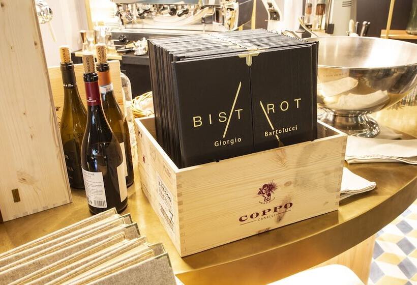 هتل Ristorante Eurossola