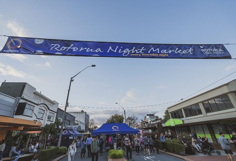 Hotel Silver Fern Rotorua Suites & Spa