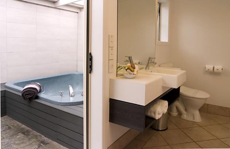 Hotel Silver Fern Rotorua Suites & Spa