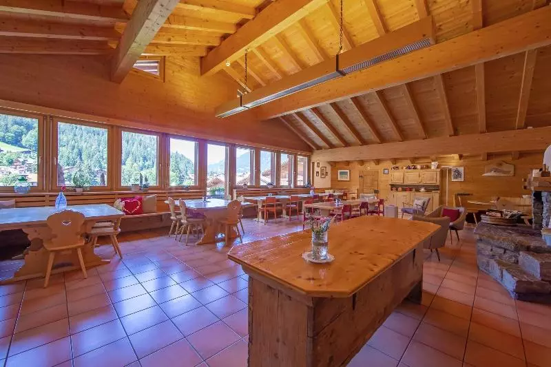 Отель Sportlodge Klosters