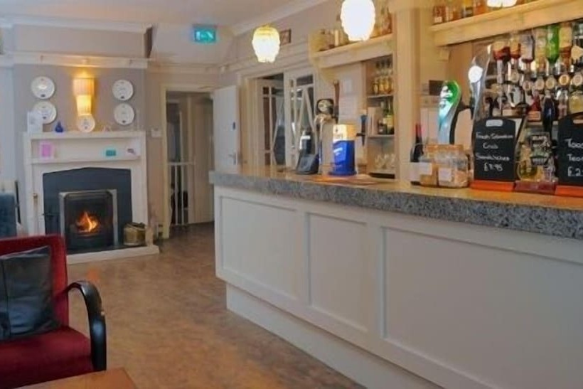 בית מלון כפרי The Cliffemount