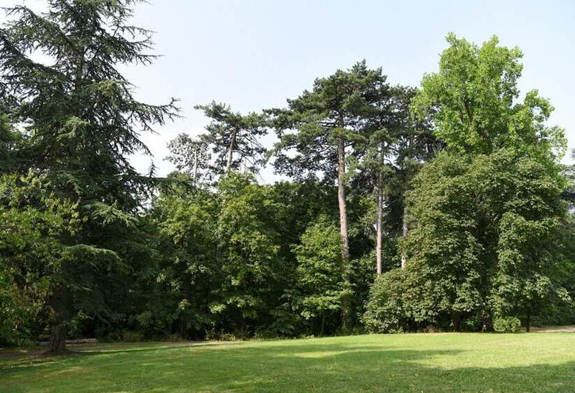 호텔 Hôtel Valpré