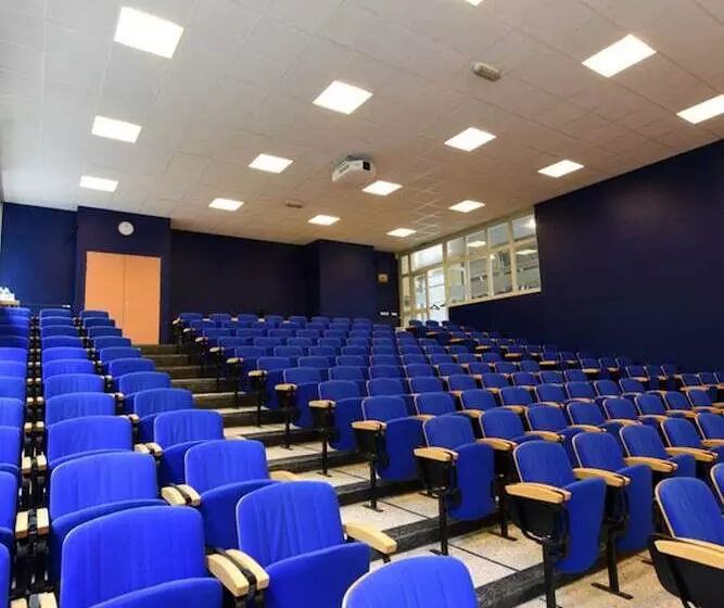 호텔 Hôtel Valpré