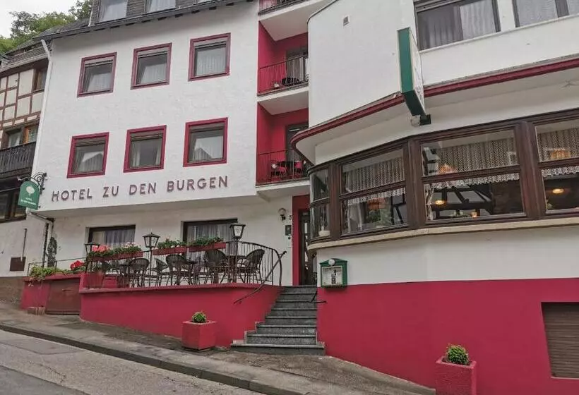 בית מלון כפרי Zu Den Burgen
