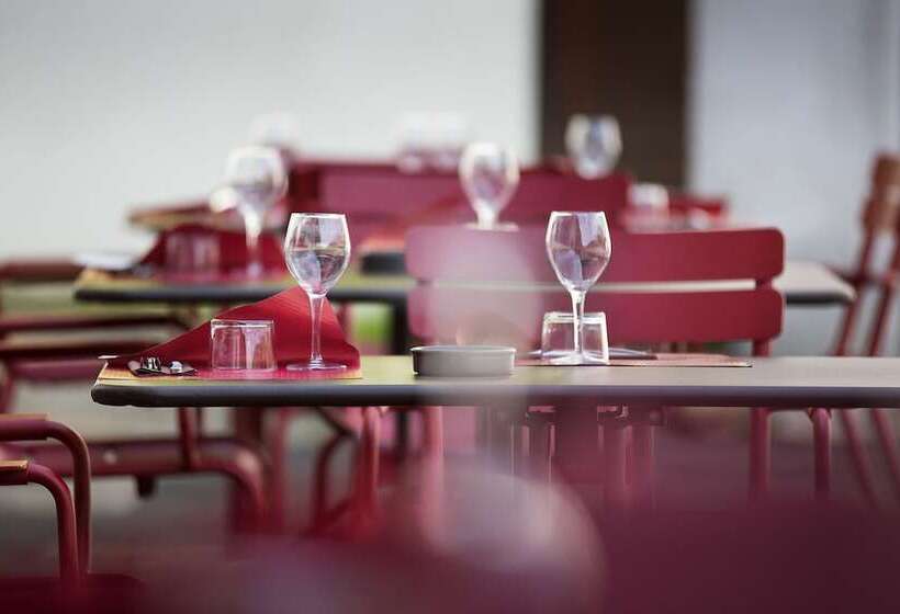 Logis Hotel Erreguina