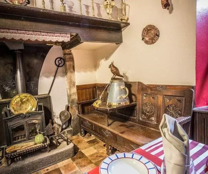 Logis Hotel Erreguina