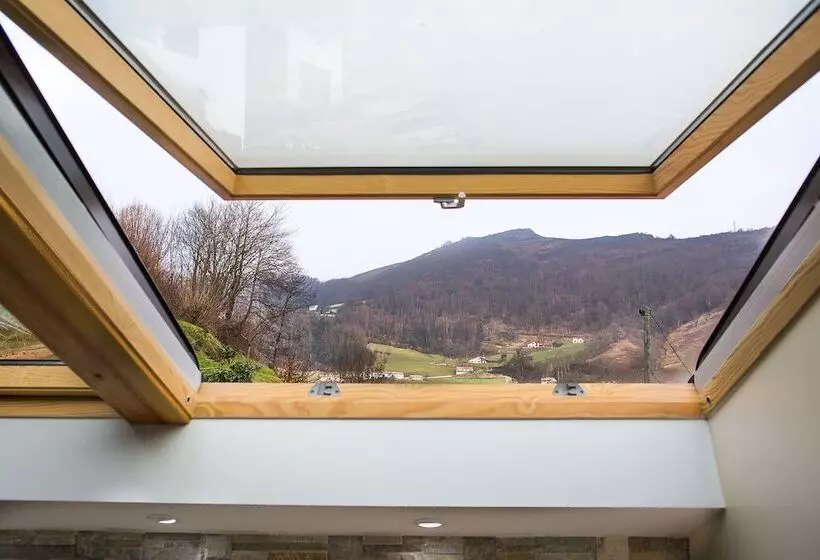 Logis Hotel Erreguina