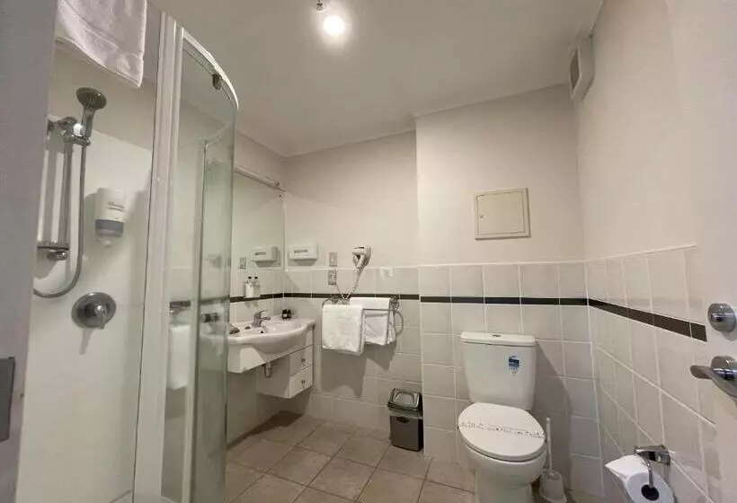 מוטל Chantillys Motor Lodge