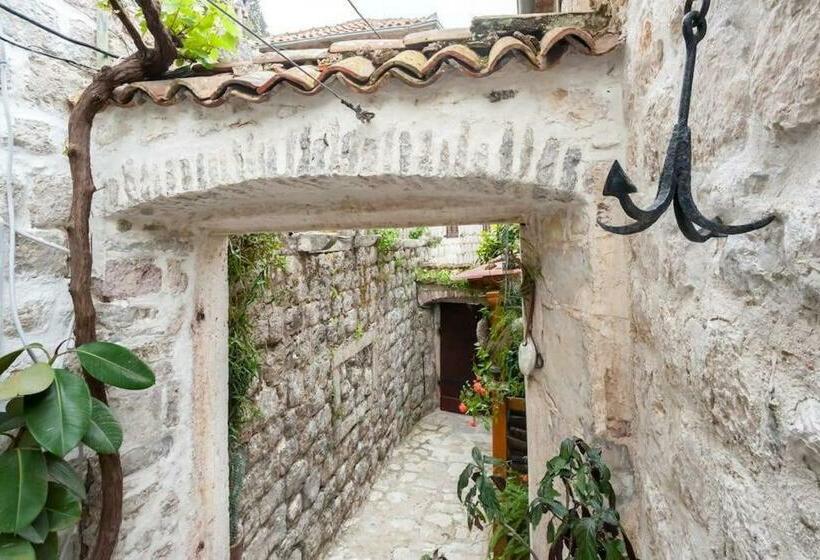 پانسیون Bluemarine Rooms & Apartments