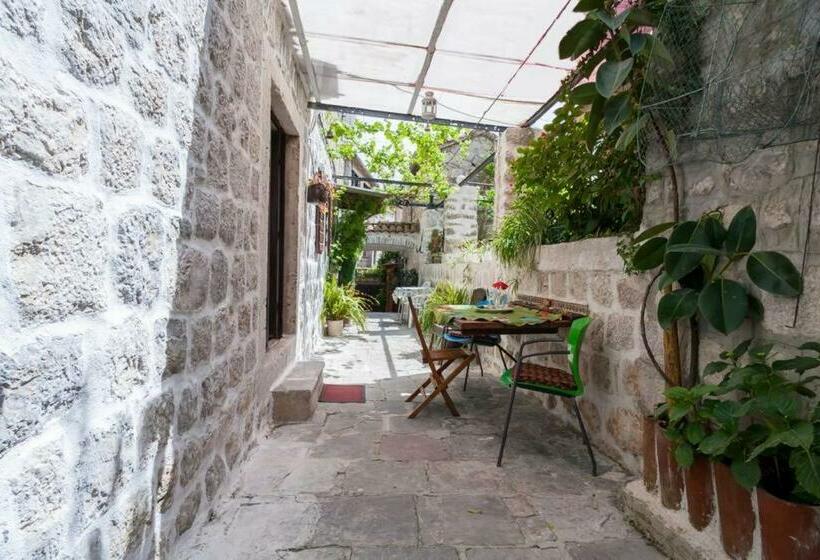 پانسیون Bluemarine Rooms & Apartments