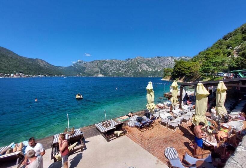 پانسیون Bluemarine Rooms & Apartments