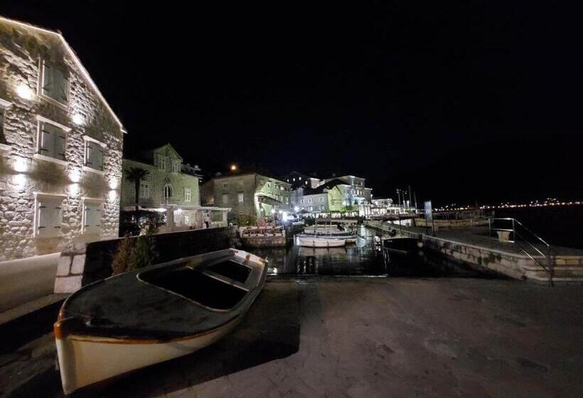 پانسیون Bluemarine Rooms & Apartments