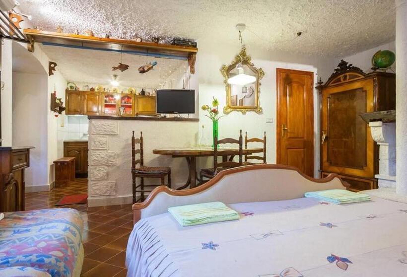 پانسیون Bluemarine Rooms & Apartments