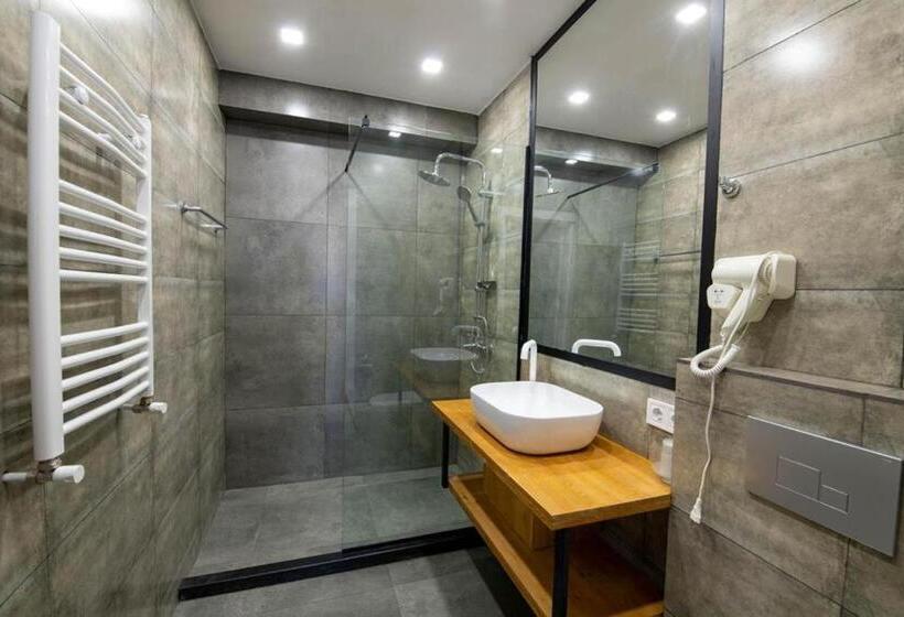 هتل Genesis Bakuriani