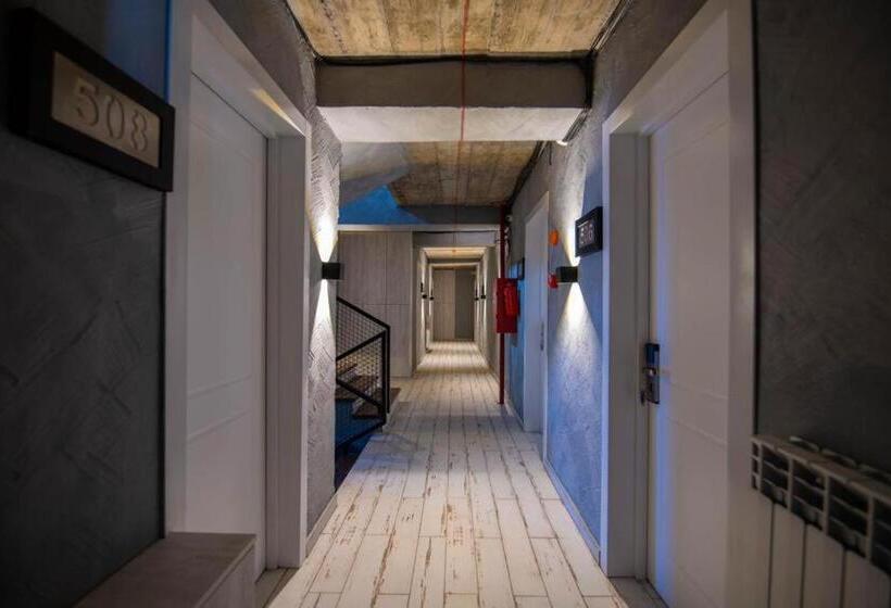 هتل Genesis Bakuriani