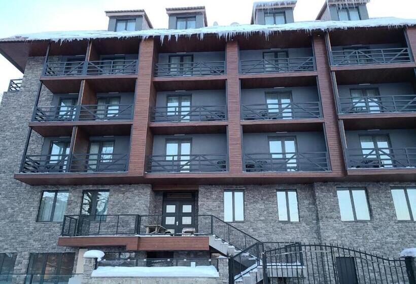 هتل Genesis Bakuriani