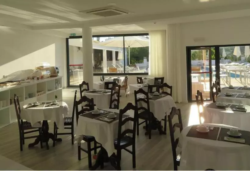 تختخواب و صبحانه Villa Alcaide