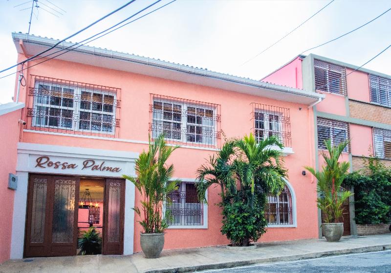 Szálló Rossa Palma