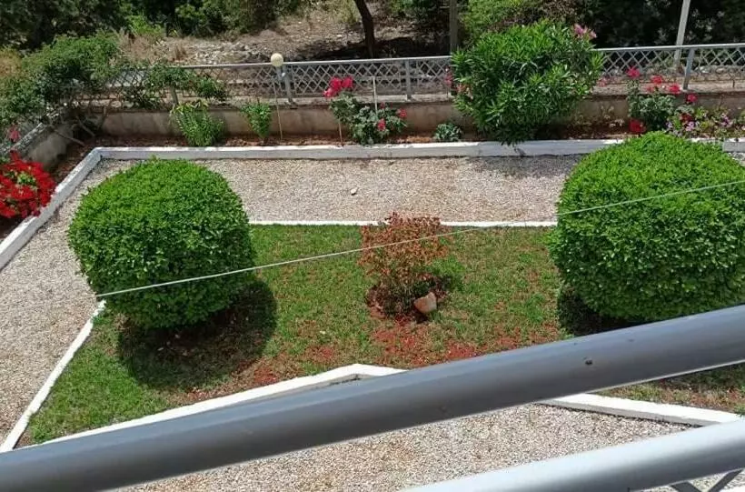 پانسیون Garden Rooms