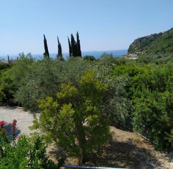 Pensão Garden Rooms