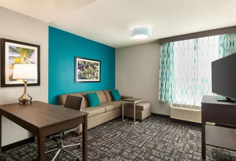 Hotelli La Quinta By Wyndham Gainesville