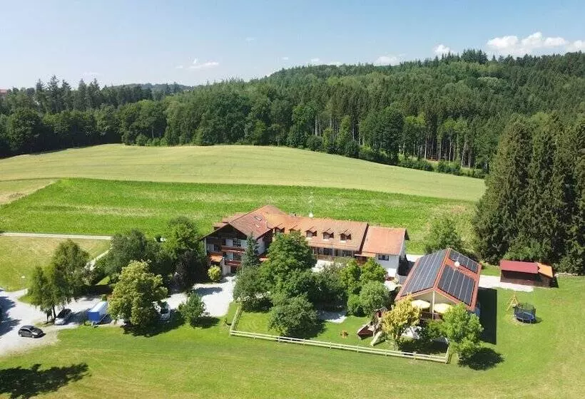 צימר Waldpension Jagerstuberl