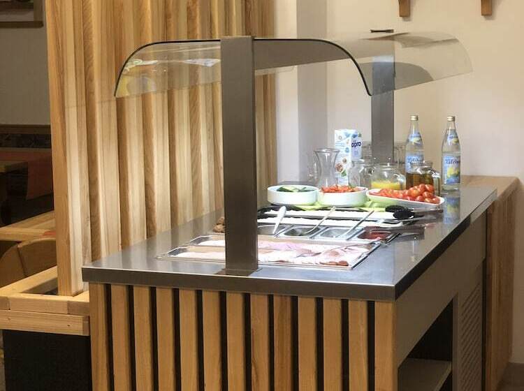 צימר Waldpension Jagerstuberl