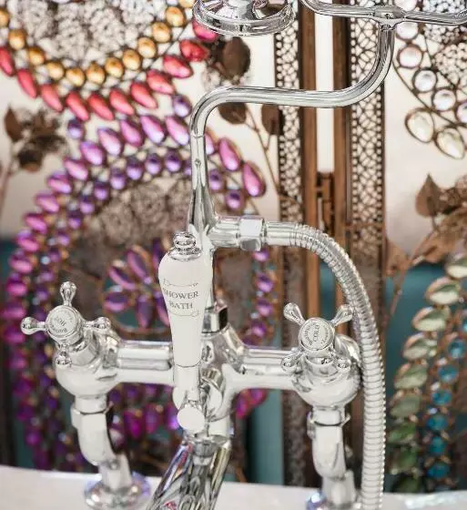 Hotelli 24 Royal Terrace