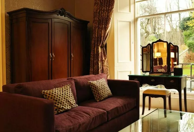 Hotelli 24 Royal Terrace