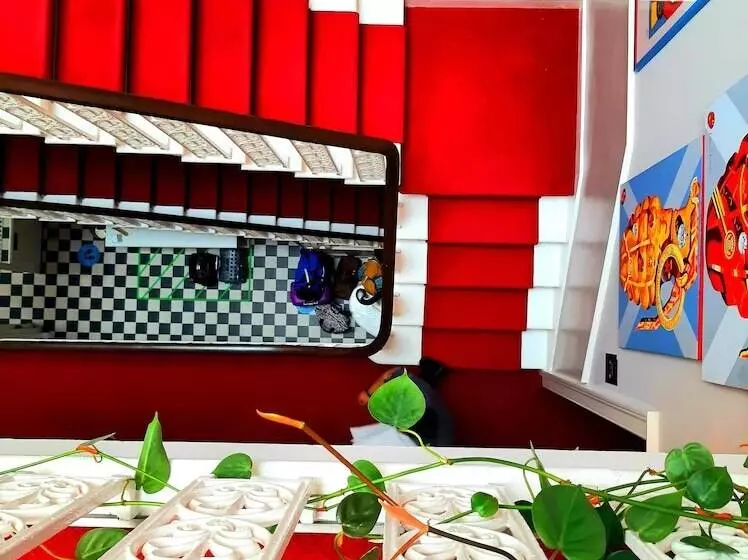 Hotelli 24 Royal Terrace