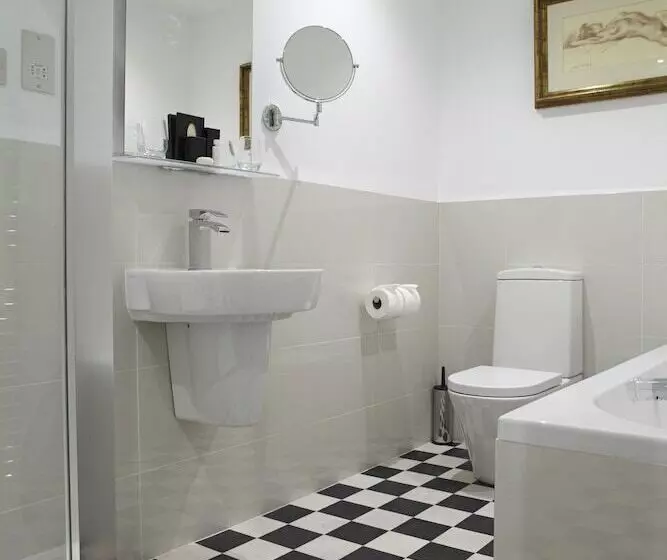 Hotelli 24 Royal Terrace