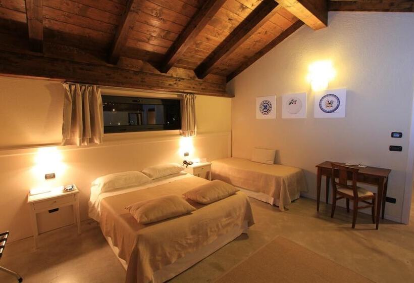 בית מלון כפרי Albergo Della Ceramica