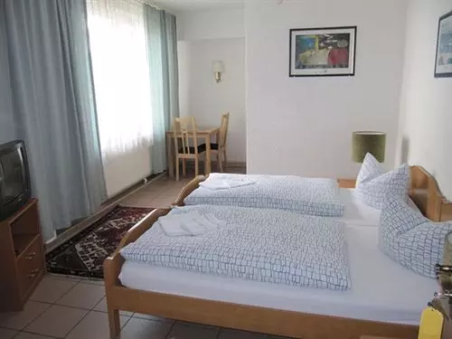 Отель Am Märchenbrunnen