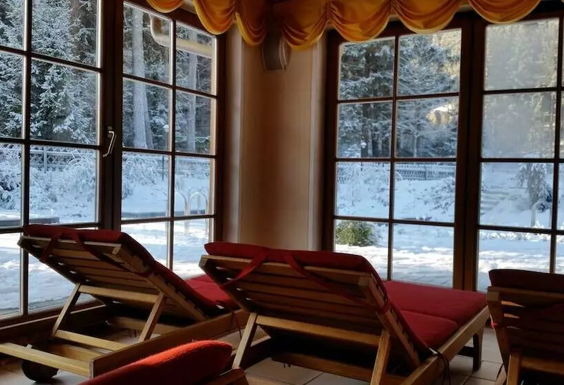 ホテル Burgfrieden