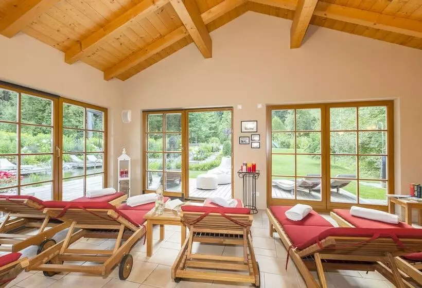 ホテル Burgfrieden