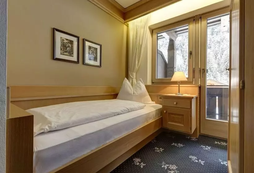 ホテル Burgfrieden