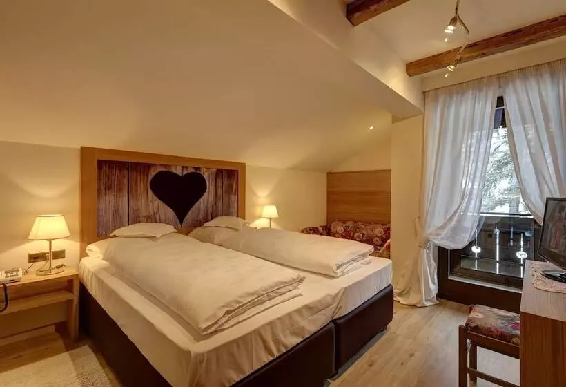 ホテル Burgfrieden