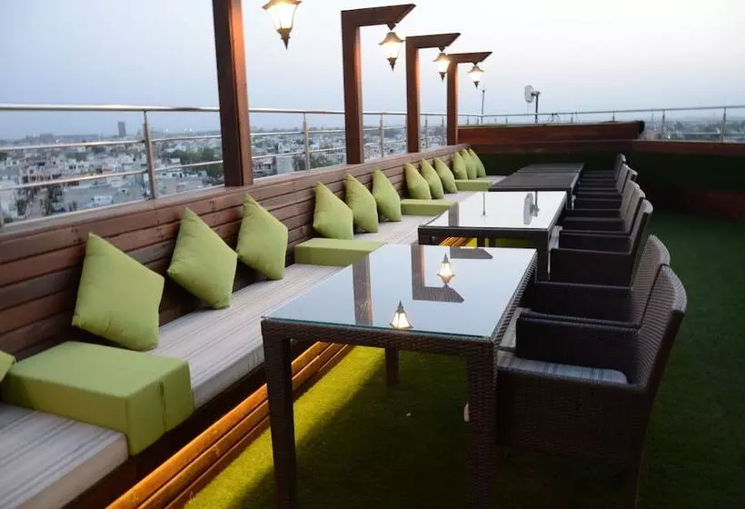 ホテル Comfort Inn Tulip Heights