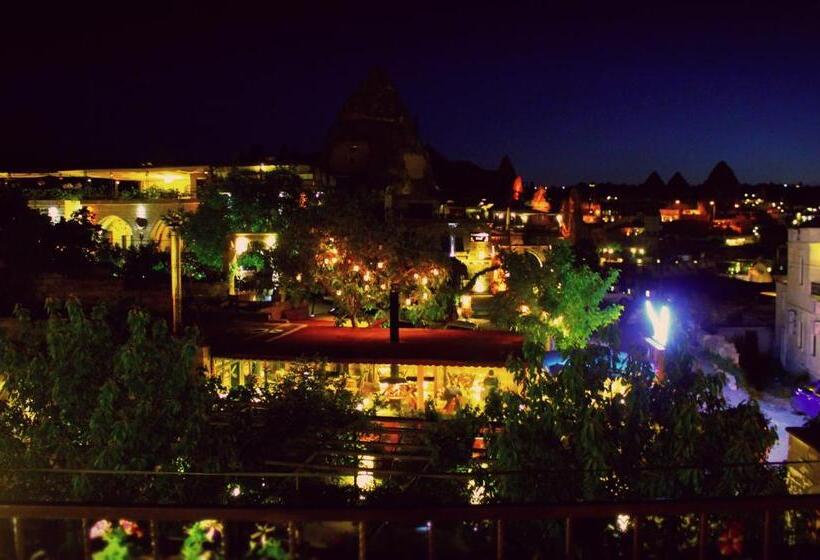 ホテル Guzide Cave