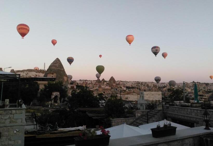 ホテル Guzide Cave