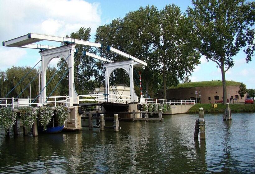 Hotel Het Hart Van Weesp