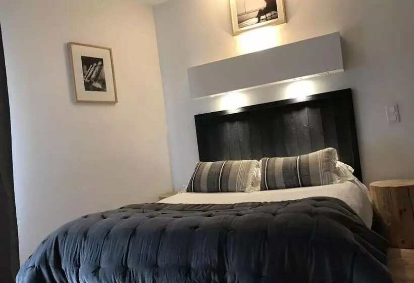 Отель Hôtel Moderne