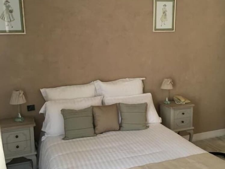 هتل Hôtel Moderne