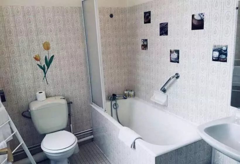 Отель Hôtel Moderne